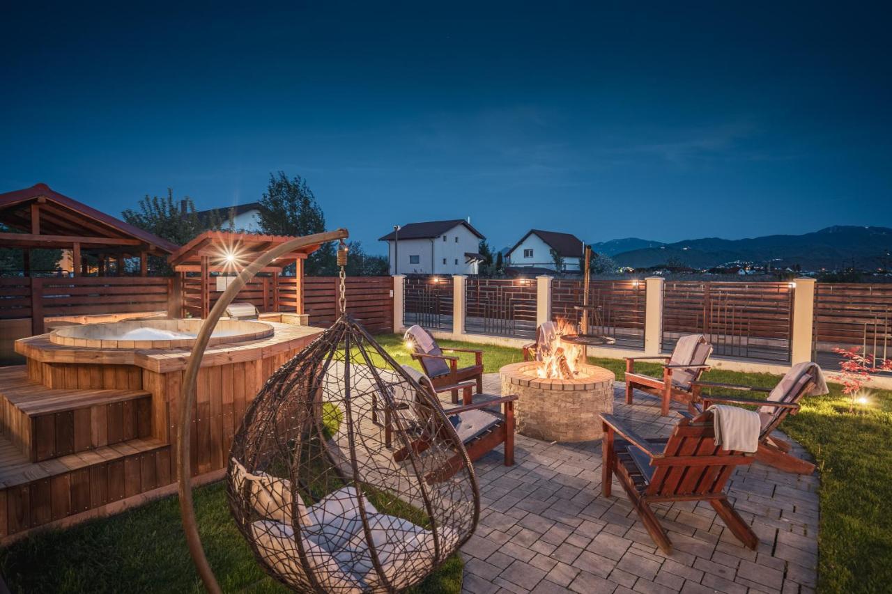 Roots Villa Redwood Brasov Exterior photo