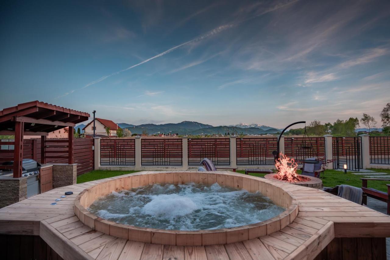 Roots Villa Redwood Brasov Exterior photo